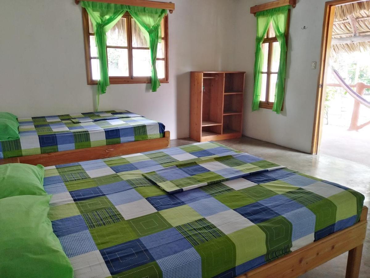Bungalows Familiares Монтерико Екстериор снимка